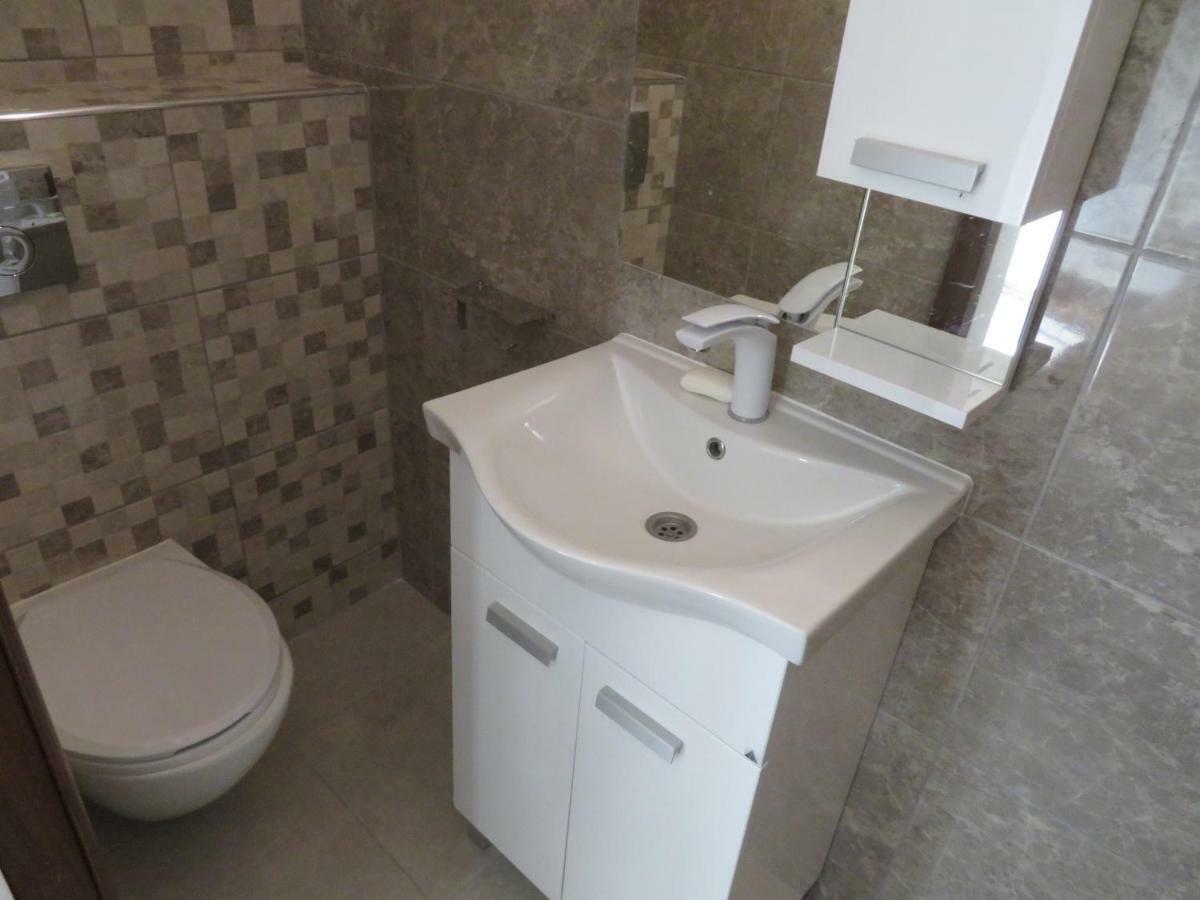 Hotel Vila Velvet Starigrad Paklenica Zewnętrze zdjęcie