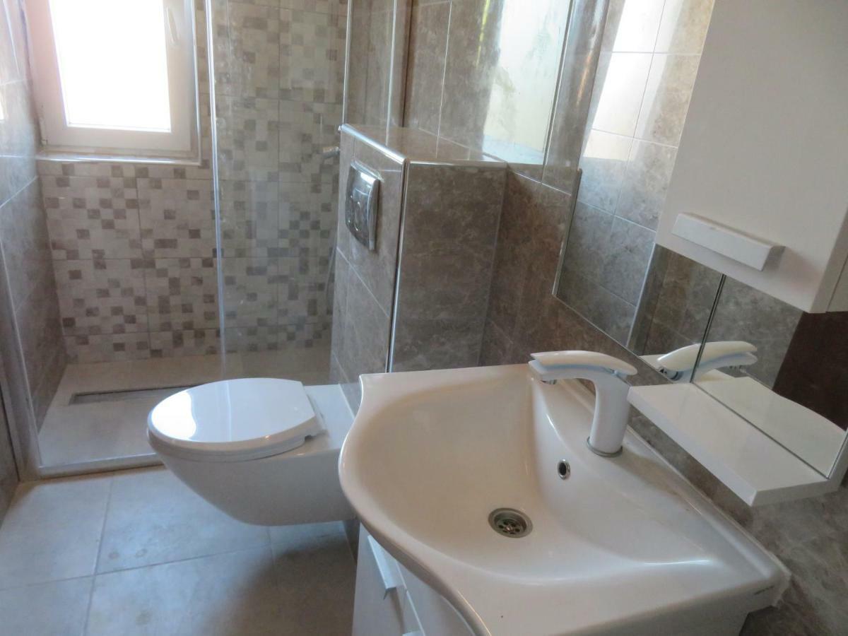 Hotel Vila Velvet Starigrad Paklenica Zewnętrze zdjęcie