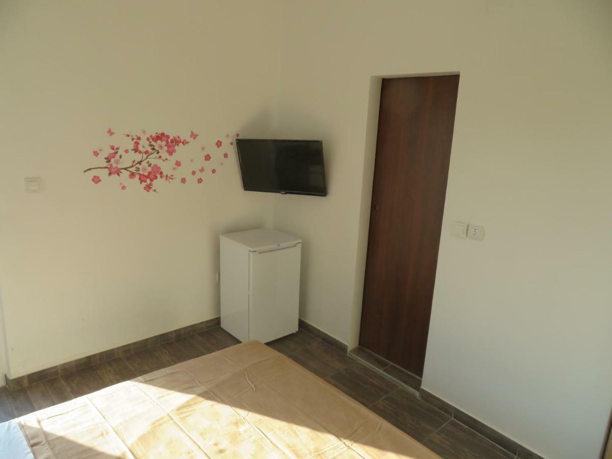 Hotel Vila Velvet Starigrad Paklenica Zewnętrze zdjęcie